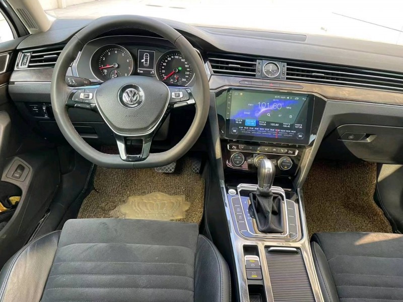 保定17年大众迈腾7