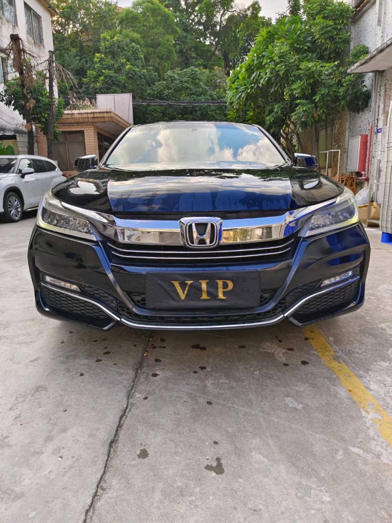 广州16年本田雅阁1