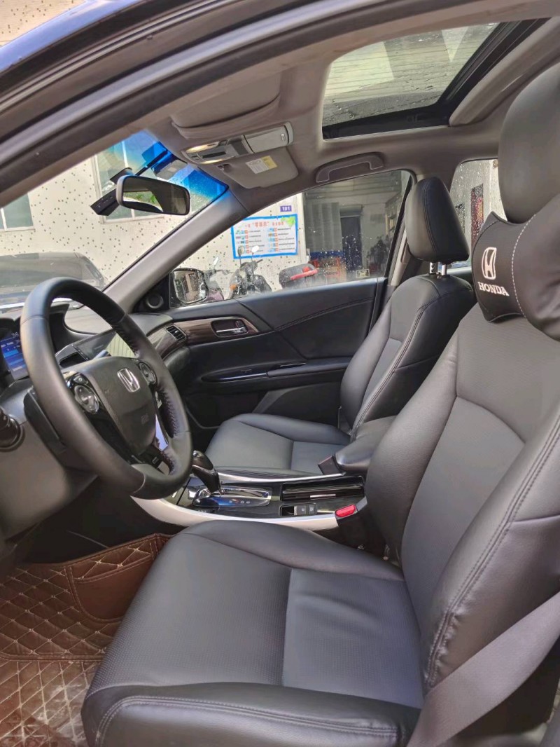 广州16年本田雅阁6