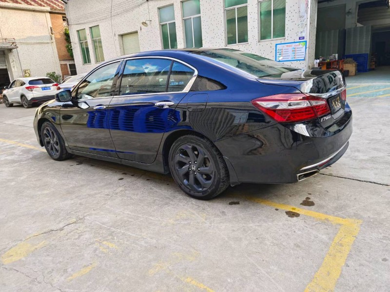 广州16年本田雅阁7