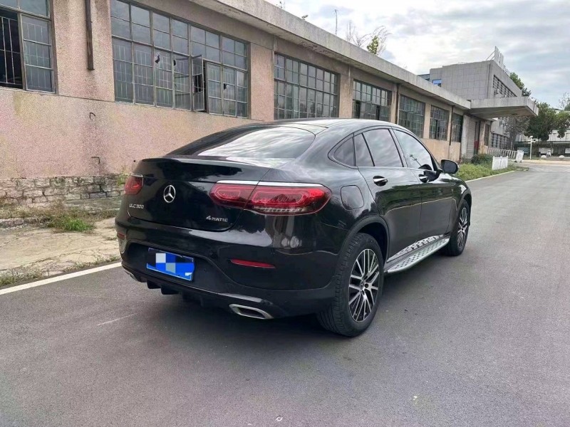 枣庄19年奔驰GLC3