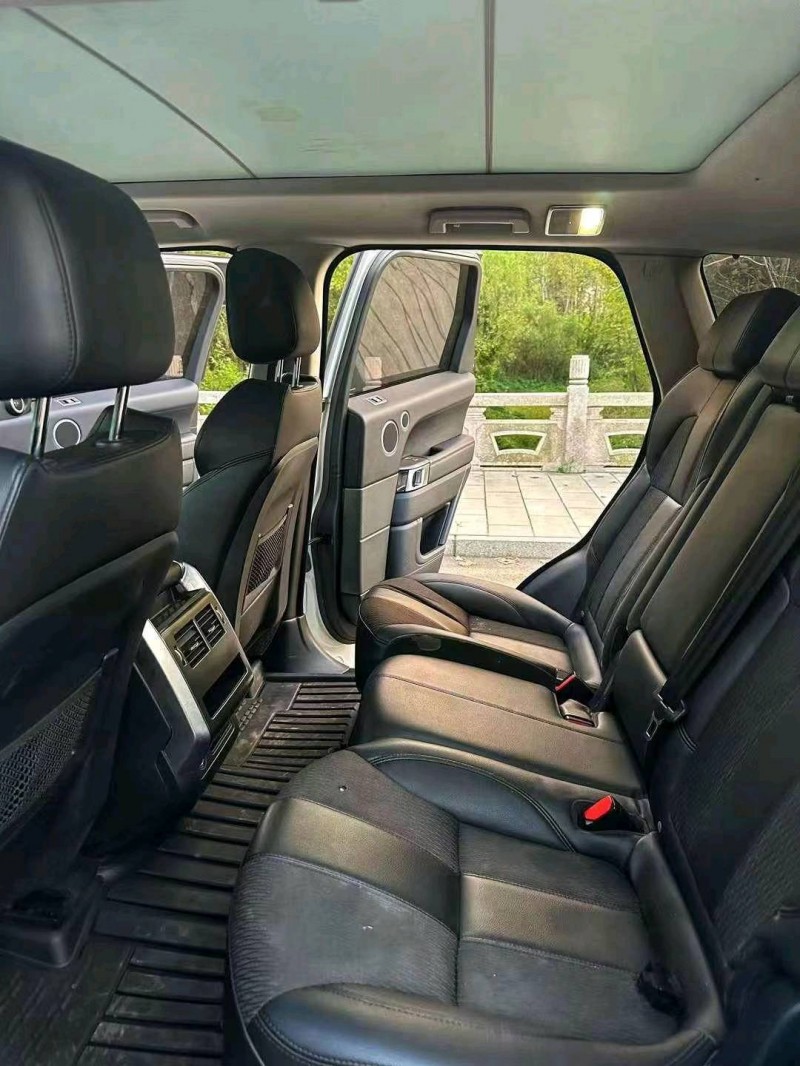 枣庄17年路虎揽胜运动6