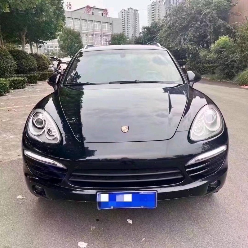 东营13年保时捷卡宴1