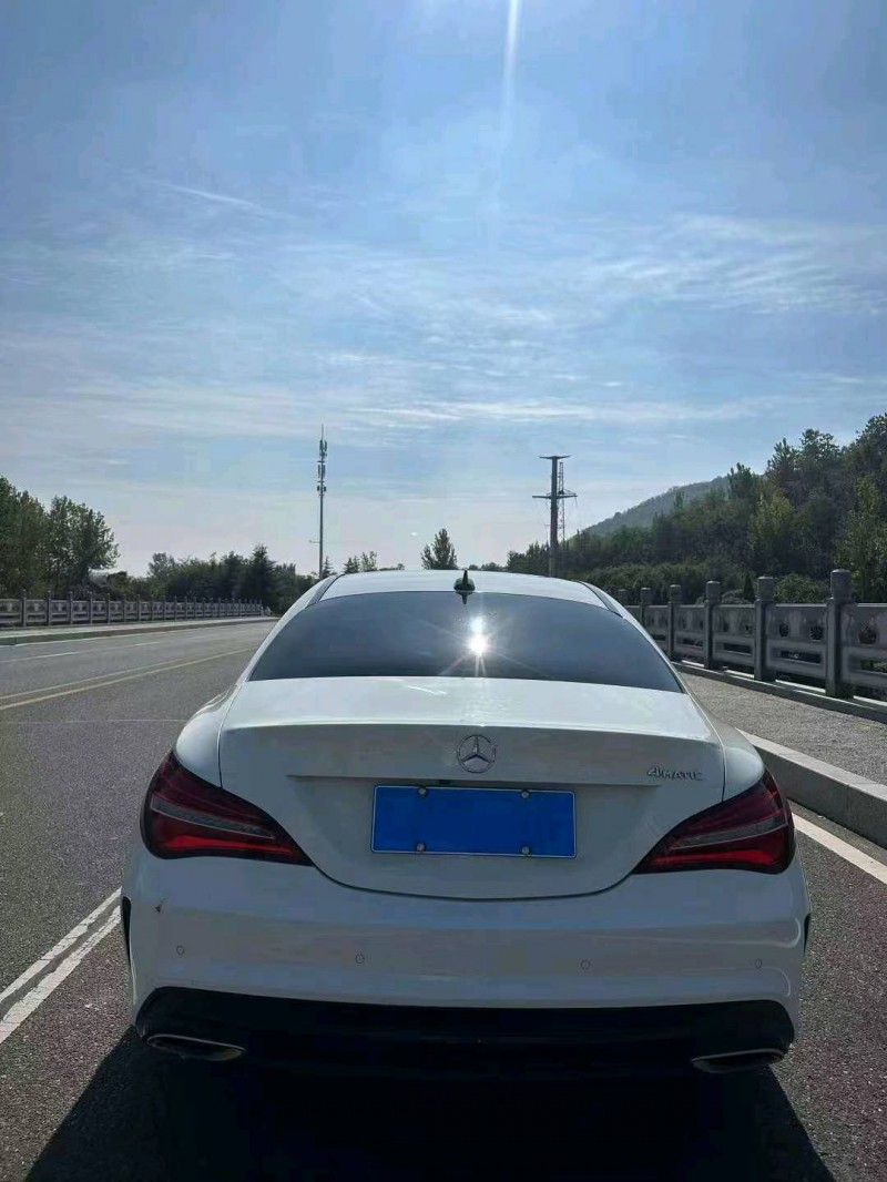 枣庄17年奔驰CLA6