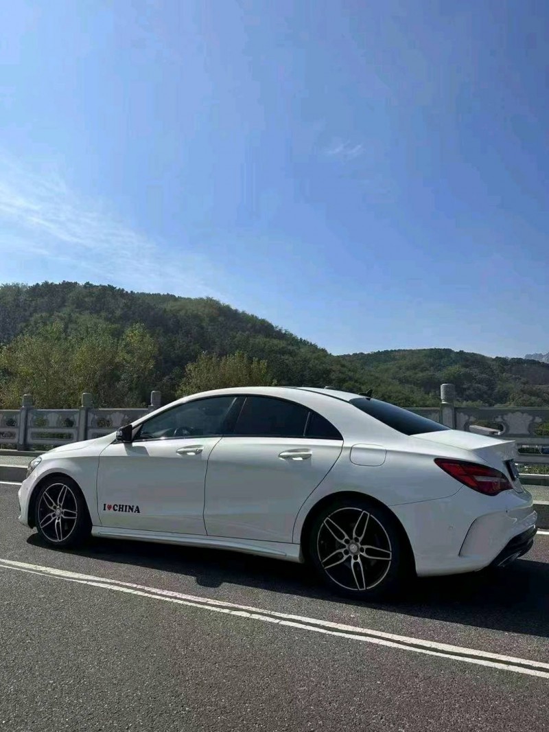 枣庄17年奔驰CLA8