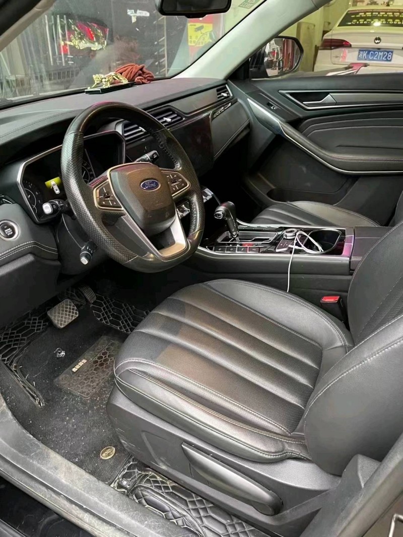 衡阳20年福特领界3