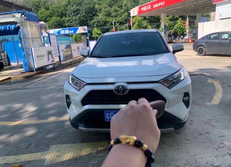 汕头20年丰田RAV4荣放1