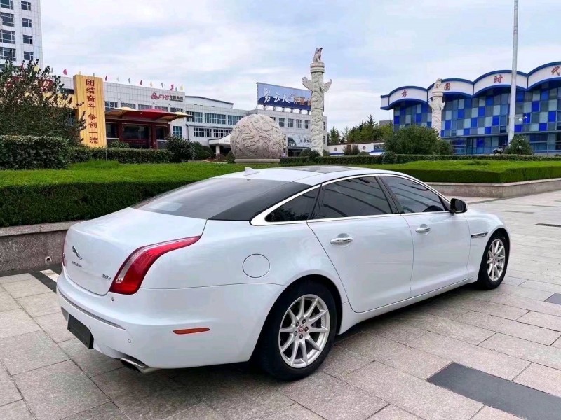 淄博16年捷豹XJL8