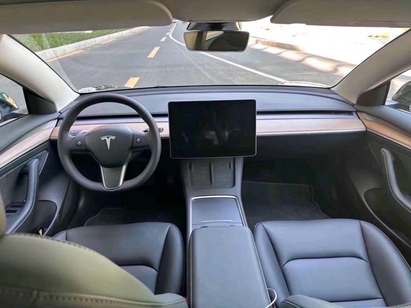 東營23年特斯拉MODEL 36