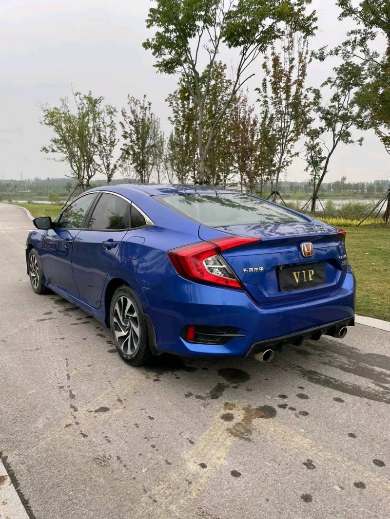 宿迁18年本田思域5