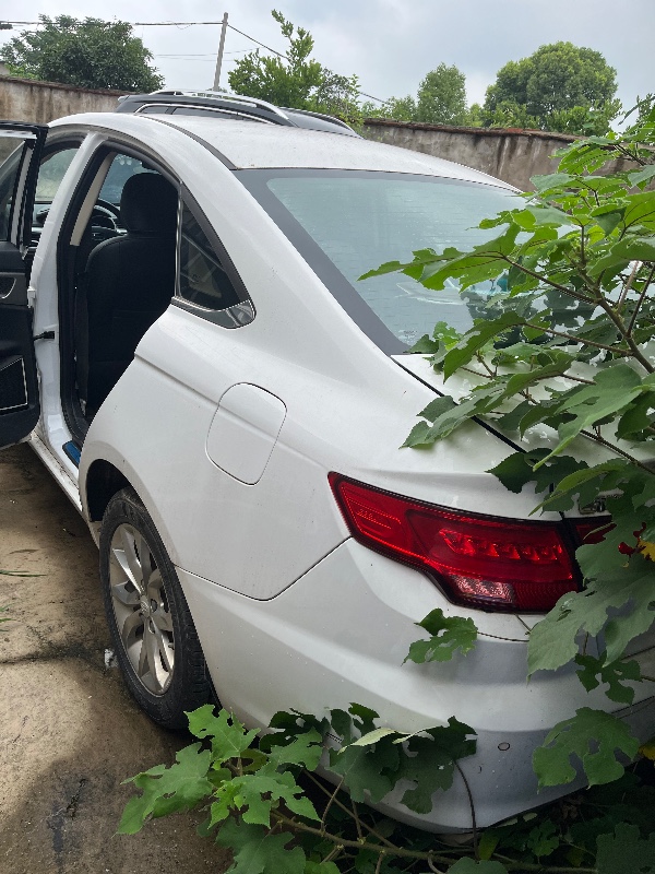 武汉17年吉利帝豪GL4