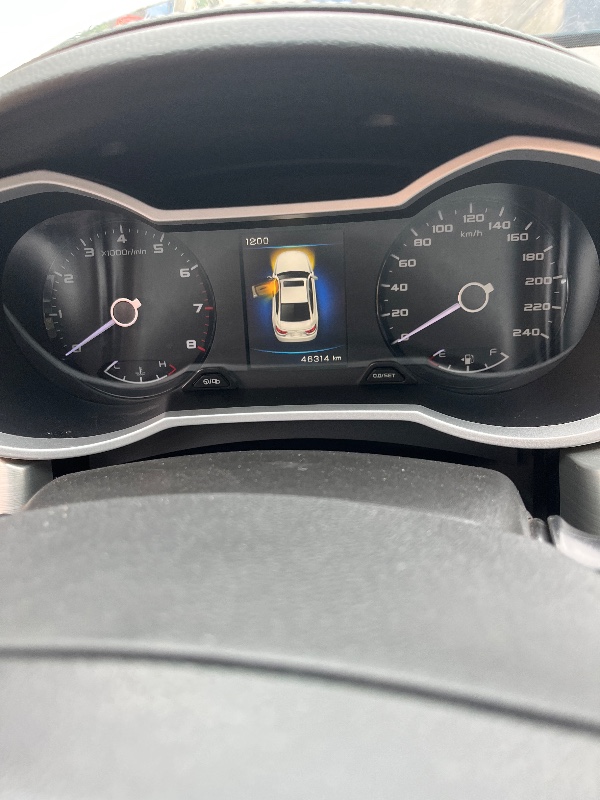 武汉17年吉利帝豪GL7