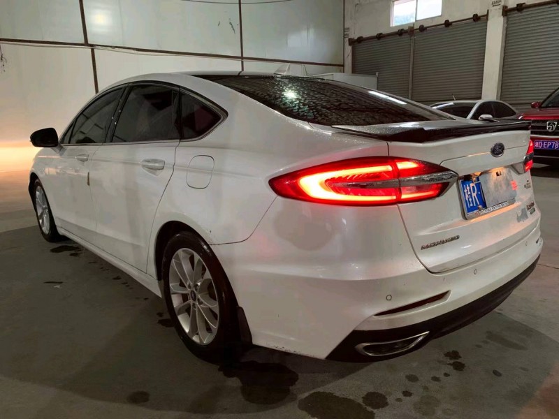 中山18年福特蒙迪欧5