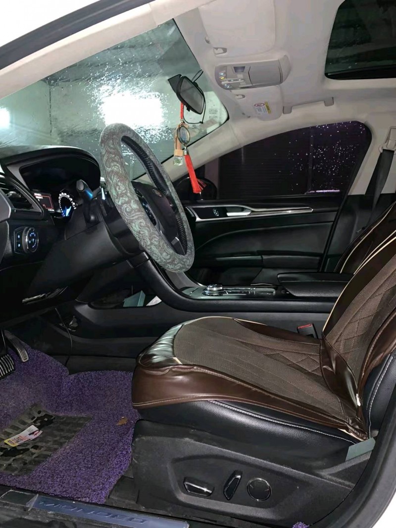 中山18年福特蒙迪欧8