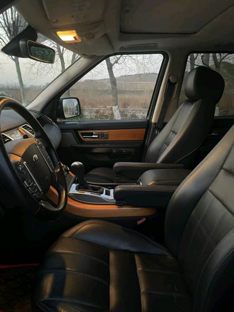 徐州12年路虎揽胜运动8