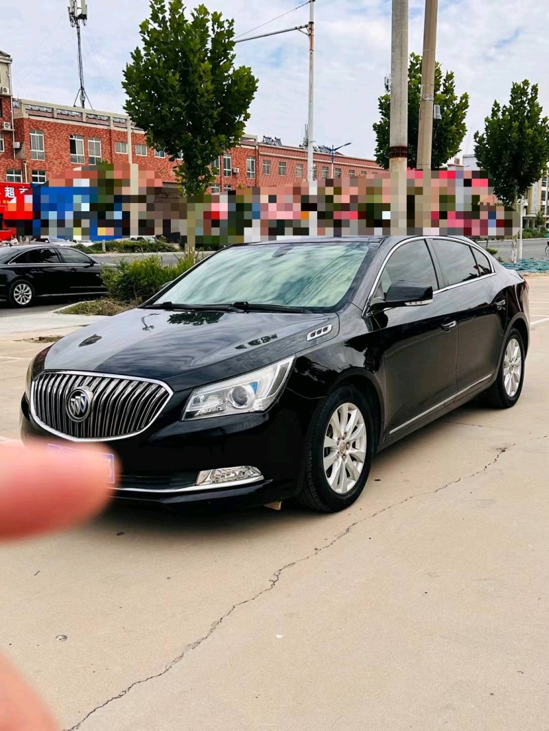 聊城15年别克君越2