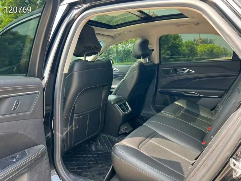 常州16年福特金牛座5