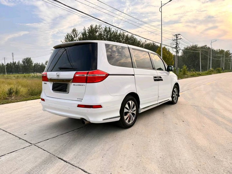 徐州13年本田艾力绅5