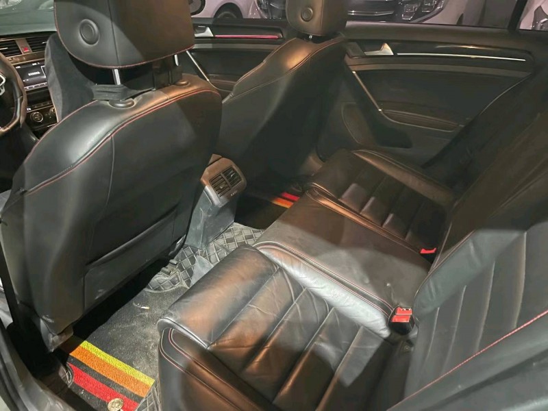 保定16年大众高尔夫8