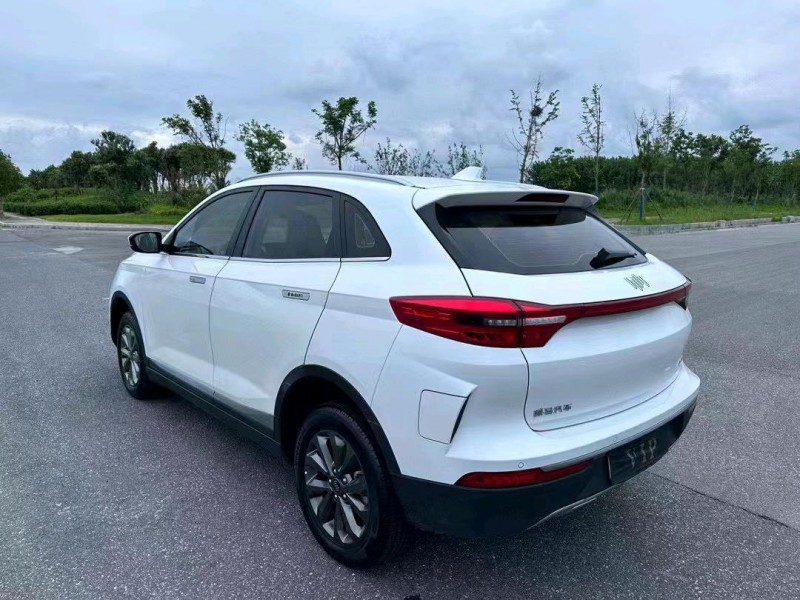 盐城21年威马汽车EX-58