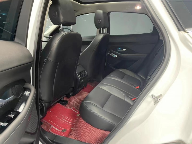 成都20年捷豹E-PACE5