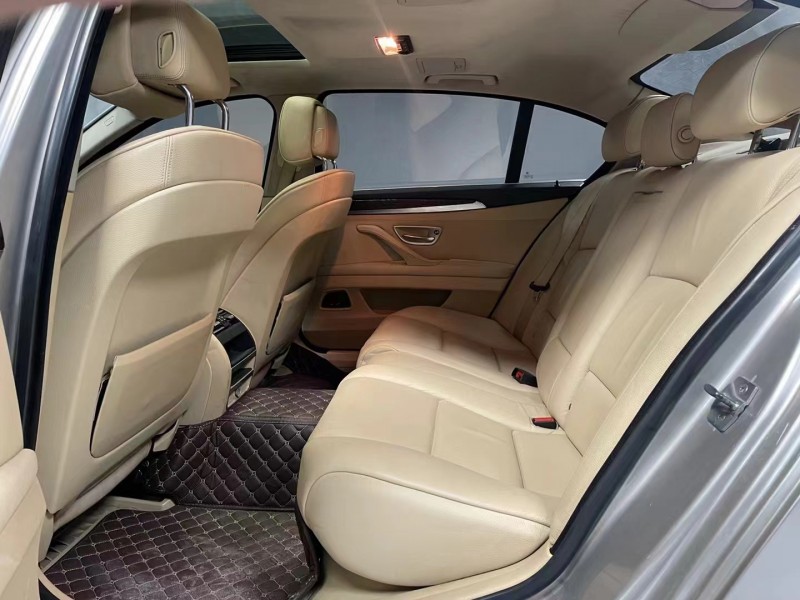 成都13年宝马5系5