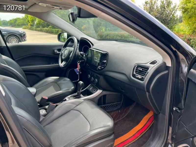 常州18年Jeep指南者8