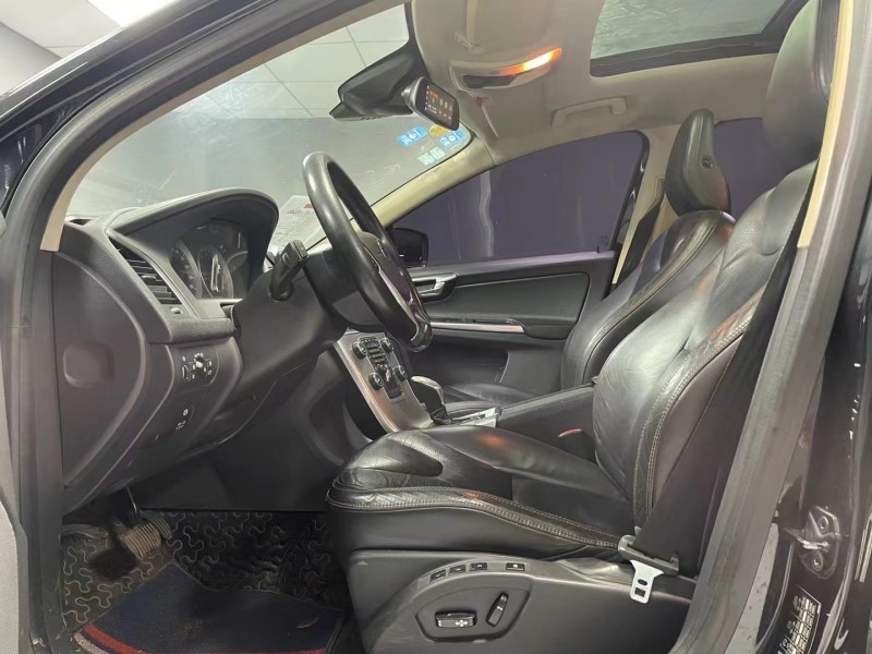 成都13年沃尔沃XC604