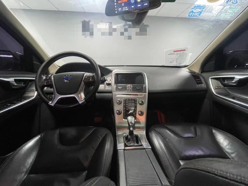 成都13年沃尔沃XC606