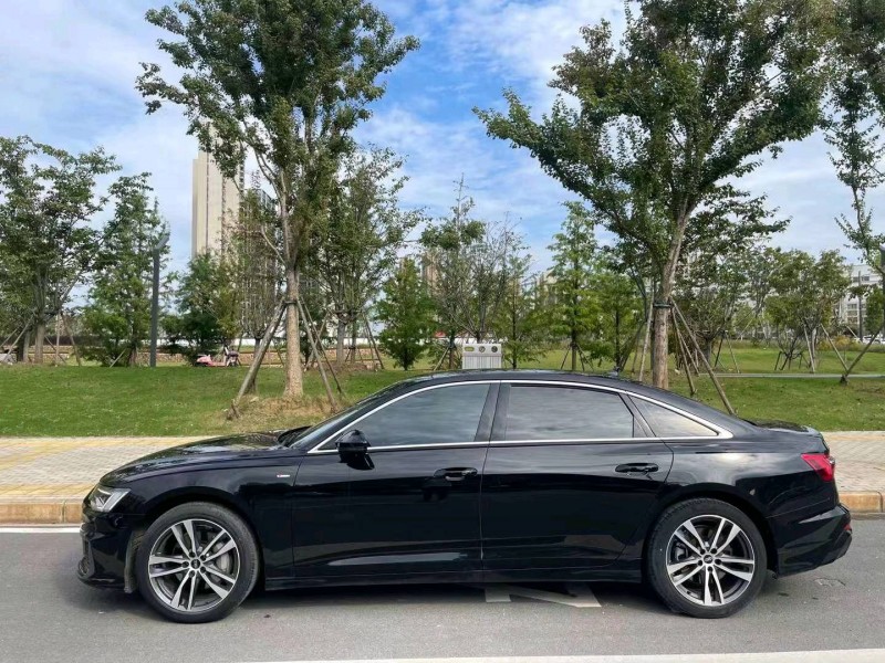 十堰22年奧迪A6L7