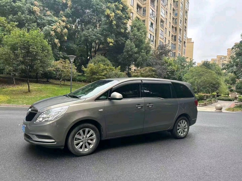 嘉兴18年别克GL83