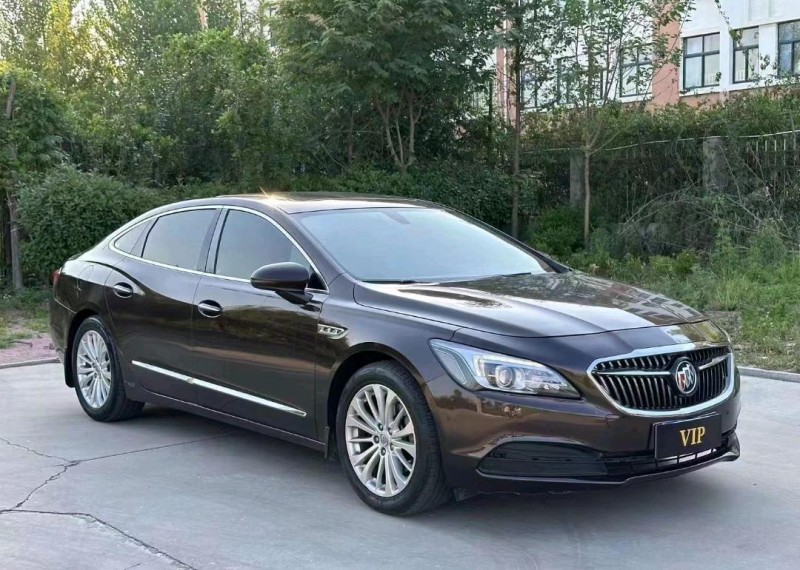 青岛17年别克君越2