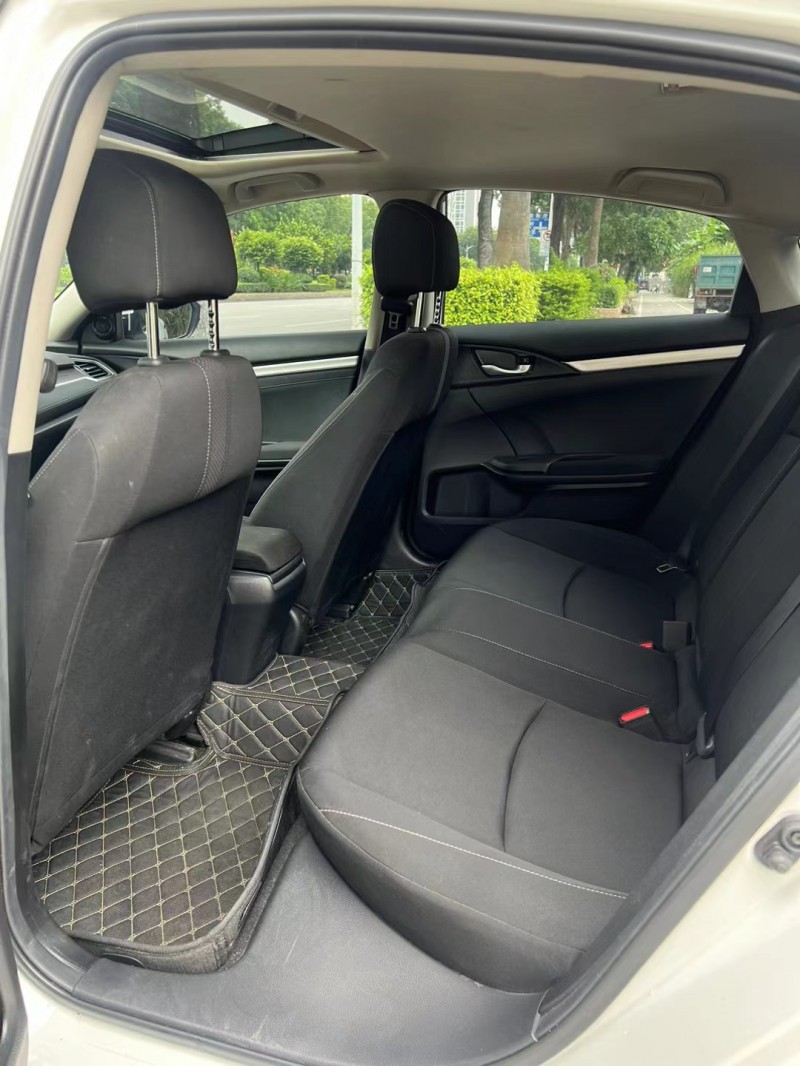 东莞21年本田思域5