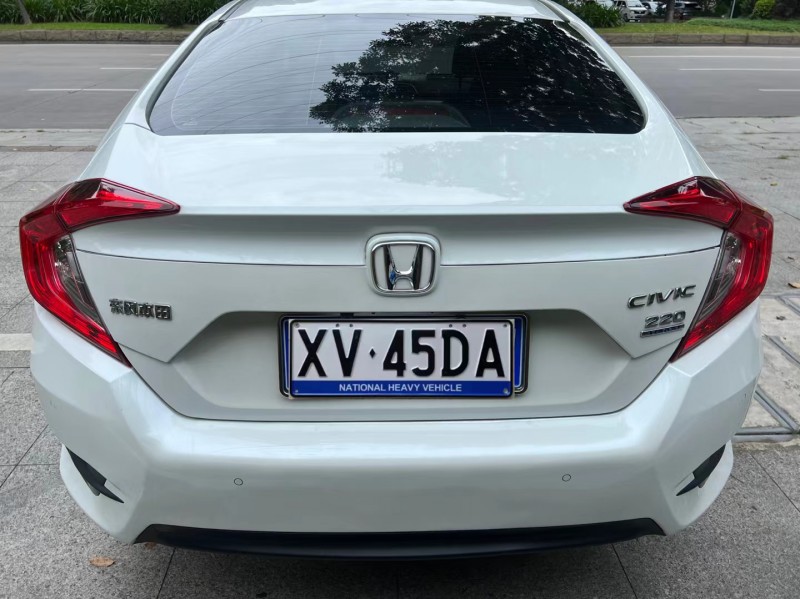 东莞21年本田思域9