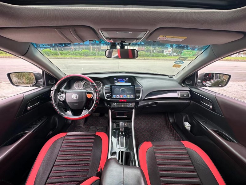 东莞17年本田雅阁6