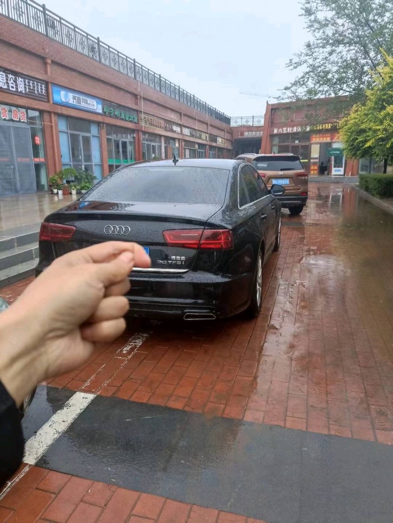 保定13年奥迪A6L7