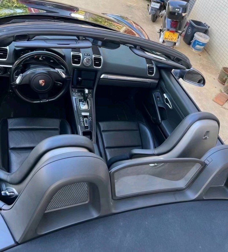 珠海17年保时捷Boxster5