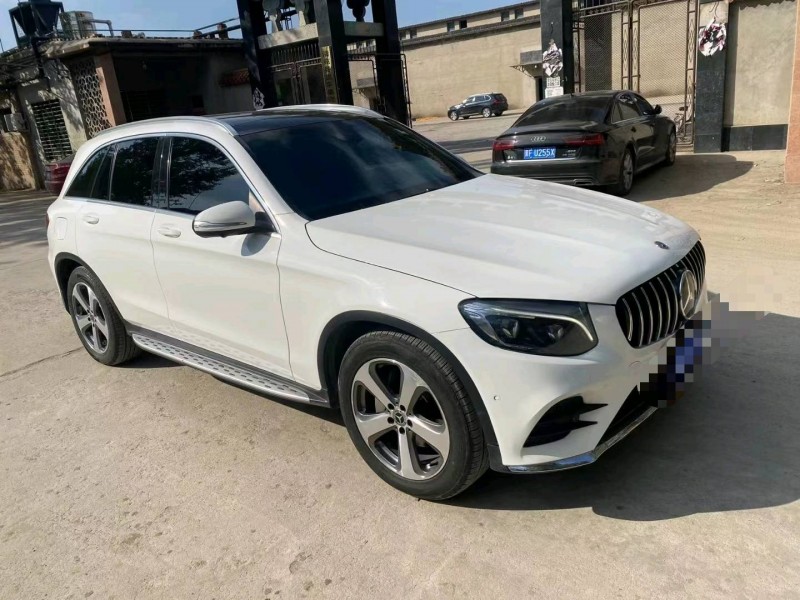 保定17年奔驰GLC2