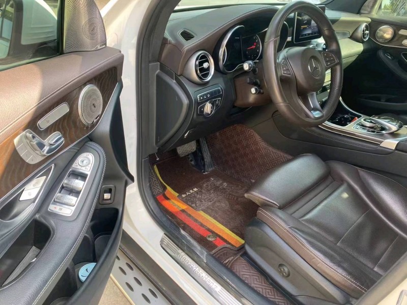 保定17年奔驰GLC8