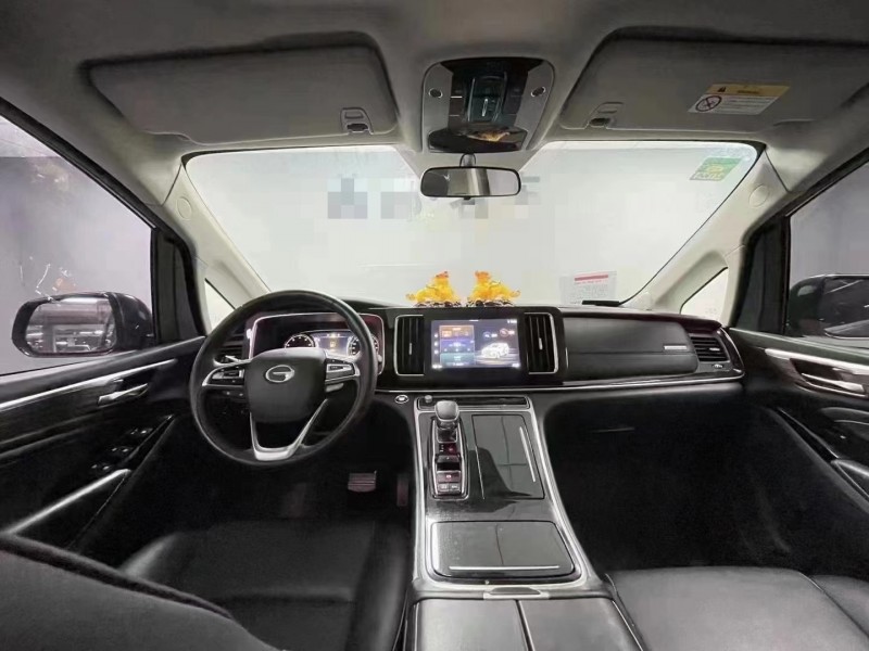 成都22年传祺M86