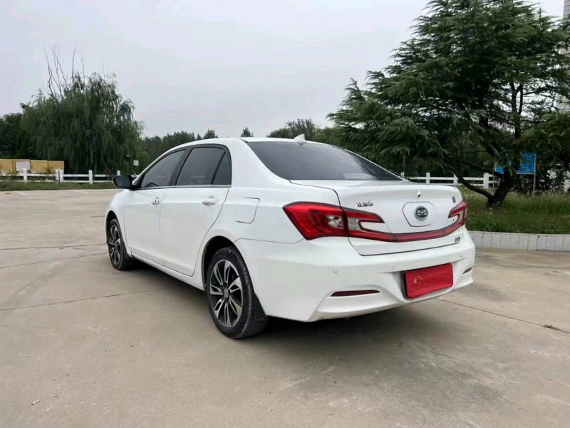 徐州16年比亚迪秦8