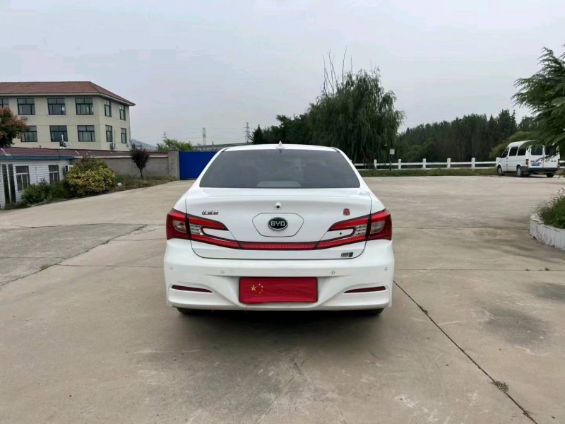 徐州16年比亚迪秦9