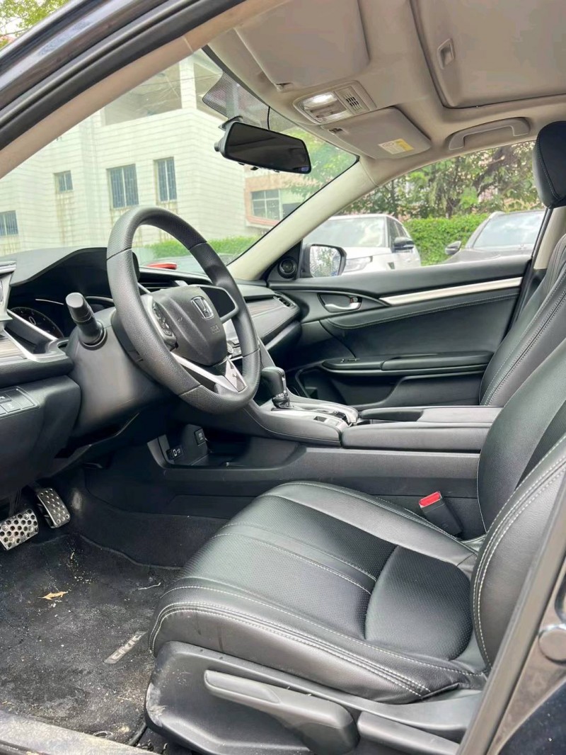 广州19年本田思域6