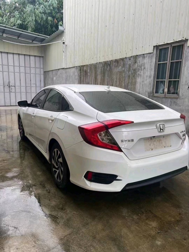 广州19年本田思域7