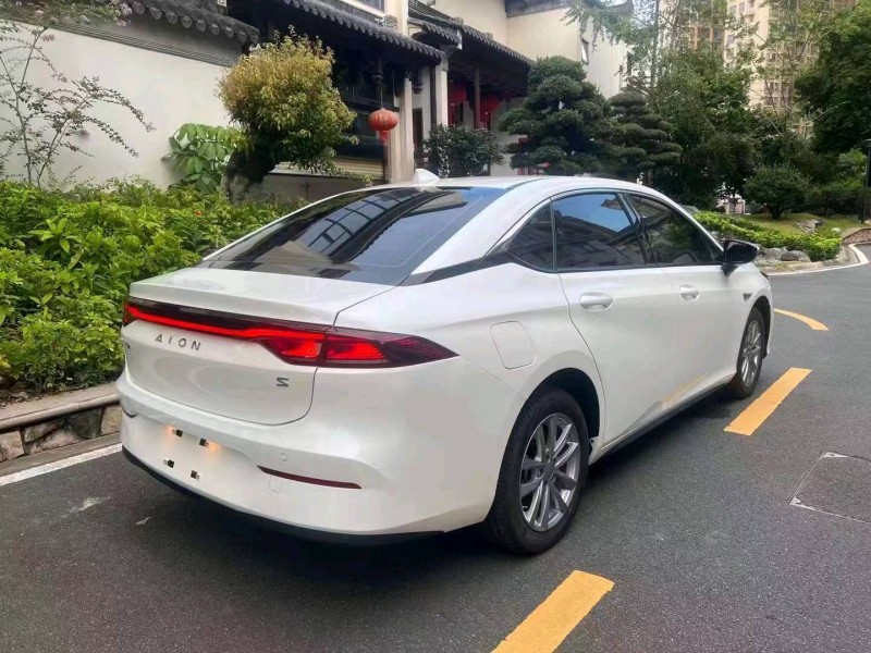深圳23年奔騰nat5