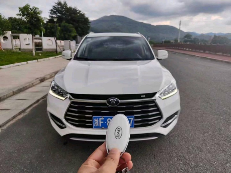 汕头21年比亚迪宋1