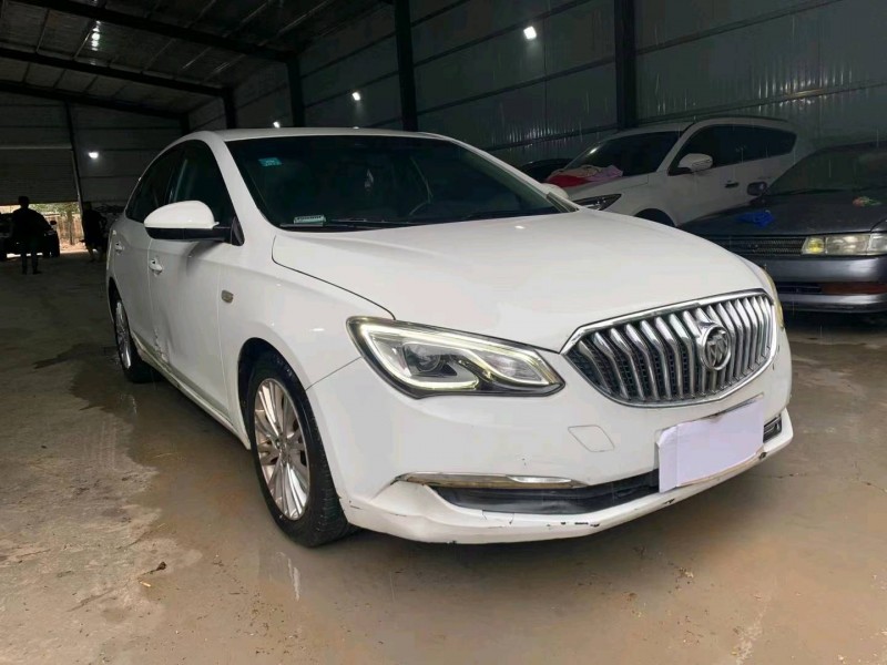 苏州16年别克英朗3