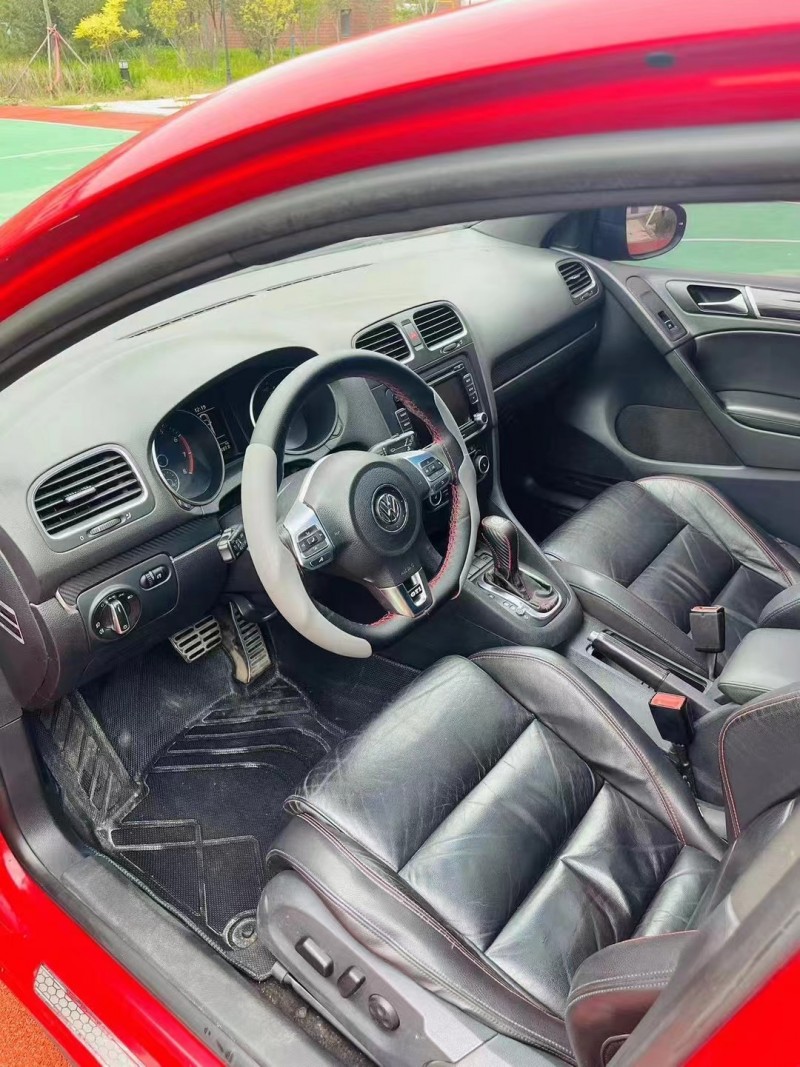 济宁12年大众高尔夫4