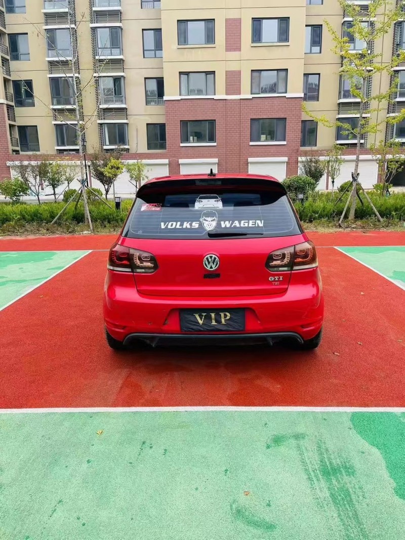 济宁12年大众高尔夫9