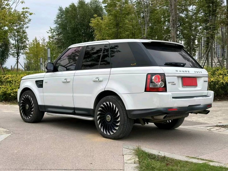 常州12年路虎揽胜9